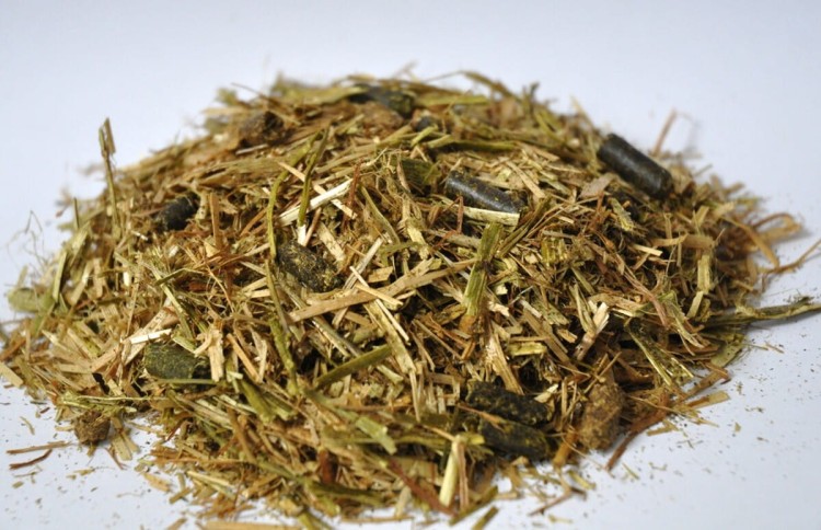 dengie-hi-fi-molasses-free-20kg-niskokaloryczna-sieczka-dla-koni (1).jpg