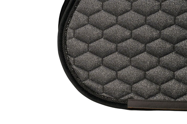 TORPOL_Czaprak_Shiny_czarny_detal (2).jpg