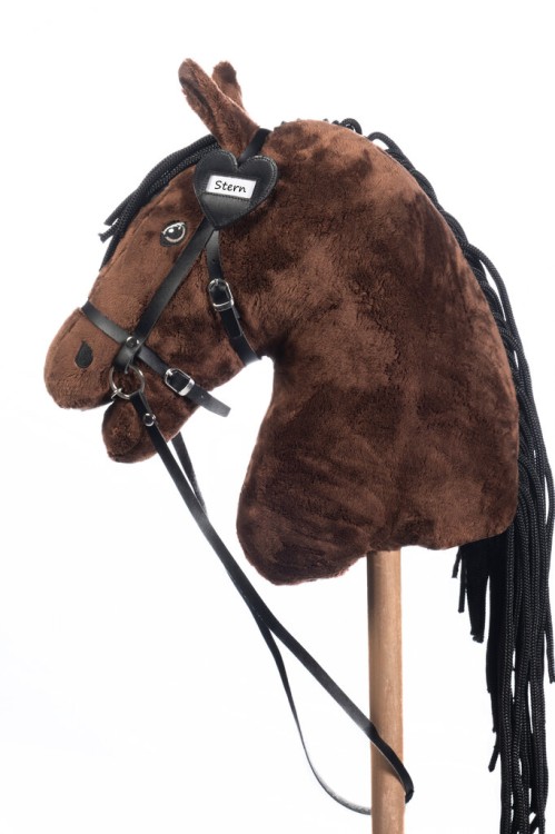 Hobby_horse_HKM_14681_9100_model_front_1.jpg