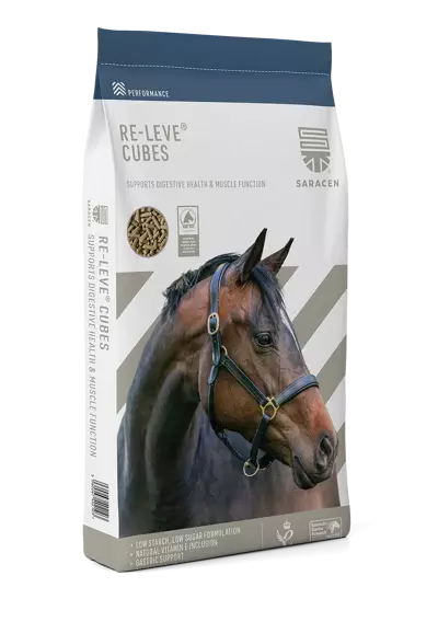 saracen-re-leve-cubes-20-kg-niskoskrobiowa-pasza-dla-koni.webp